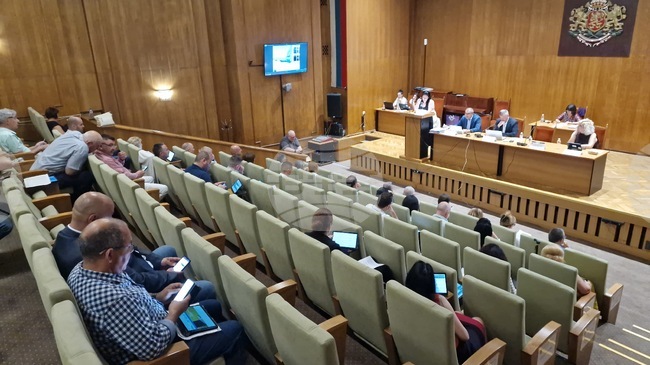 Великотърновският общински съвет прие график на заседанията си за второто полугодие на 2026 г. 