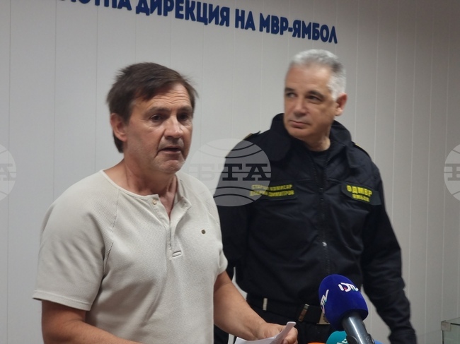 Няма потвърждение за спукана гума на тежкотоварния автомобил, причинил катастрофата с три жертви край Ямбол вчера, каза наблюдаващият прокурор