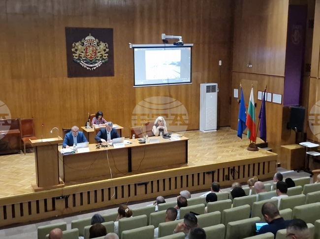Общинският съвет във Велико Търново подкрепи изграждането на монументалната инсталация „Търновските благодетели“