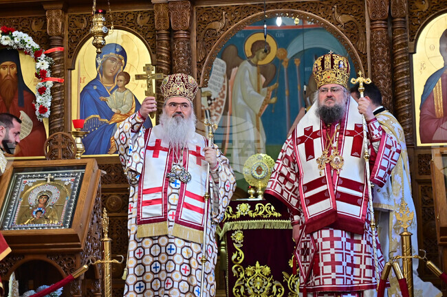 Съвременният човек също е призван да измине своя скромен мъченически път, каза Варненският митрополит Йоан