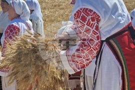 Село Мадан - жътва - откриване