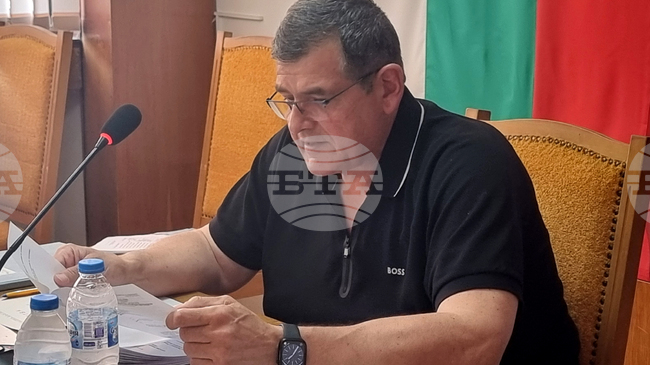 В Левски общинските съветници гласуваха да бъдат прекратени предсрочно правомощията на председателя на Общинския съвет
