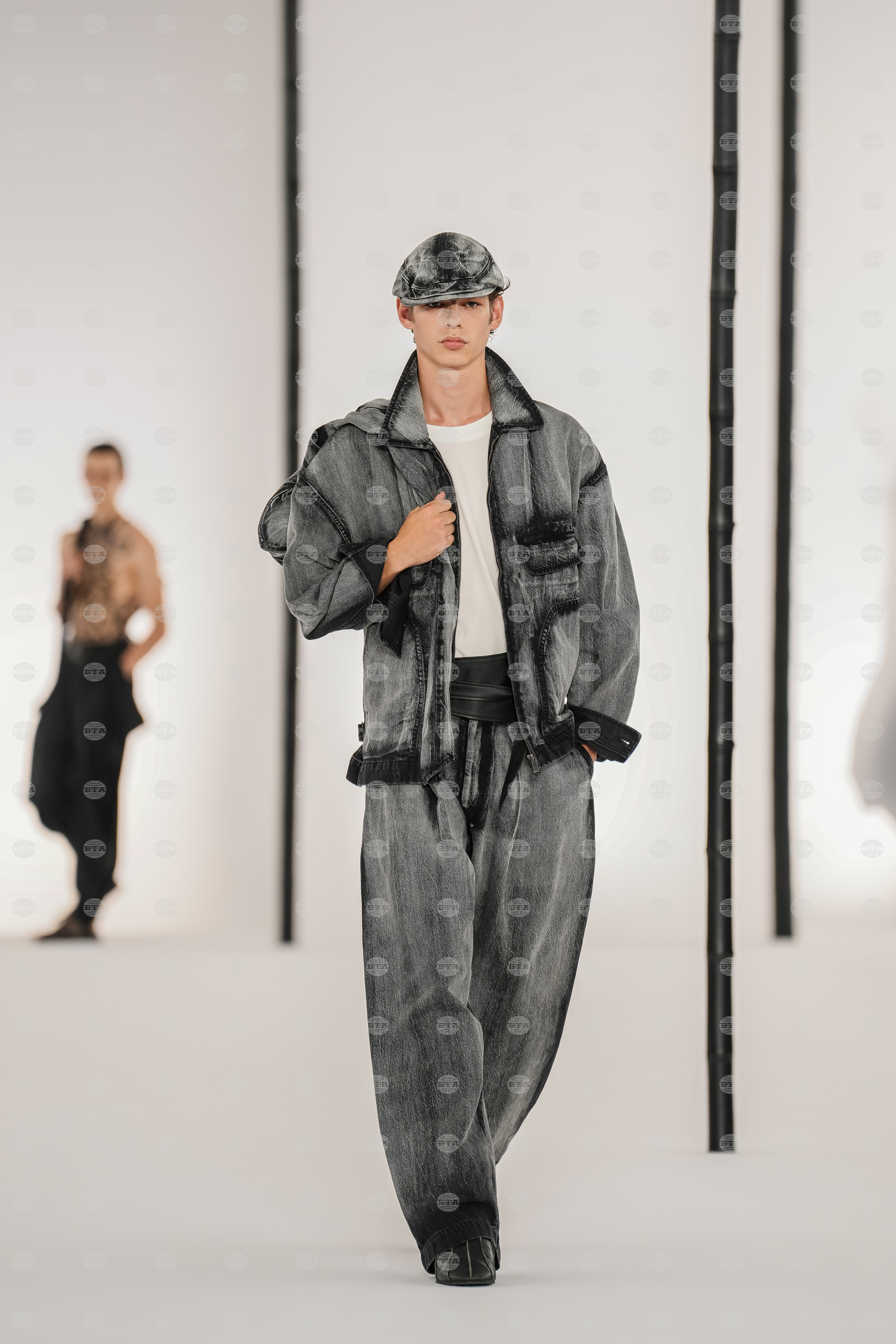 Paris Fashion Issey Miyake Homme Mens S/S 27