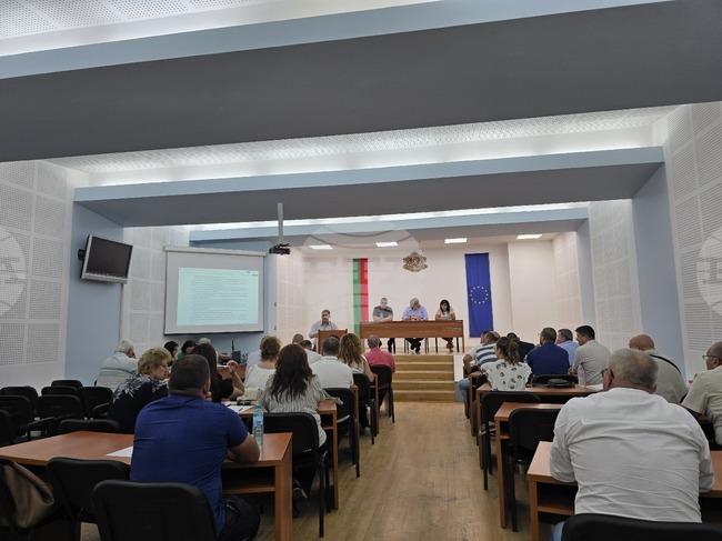Две еднократни парични помощи отпусна Общинският съвет в Свищов