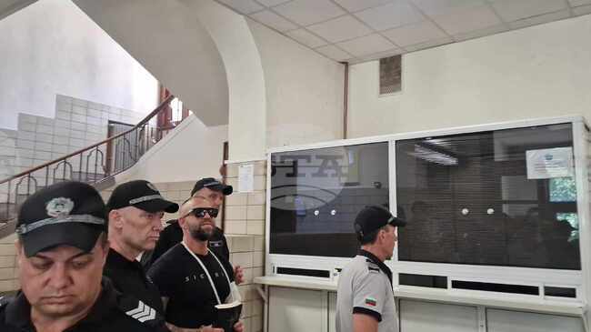 Съдът в Пазарджик пусна под домашен арест Стоян Колев, задържан на магистрала „Тракия“ за шофиране под въздействие на наркотици и хулиганство