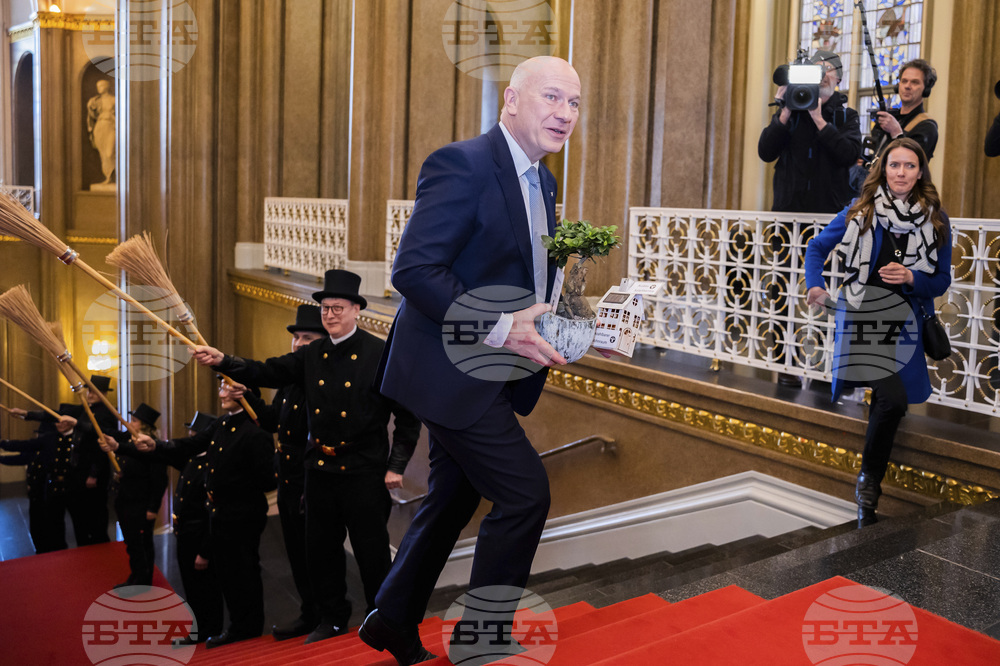 Германската писателка Фелиситас Хопе бе отличена с Берлинската литературна награда