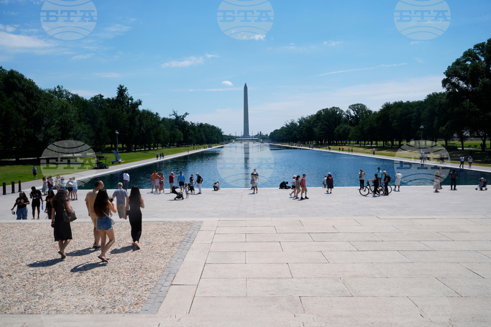 Lincoln Memorial Reflecting Pool