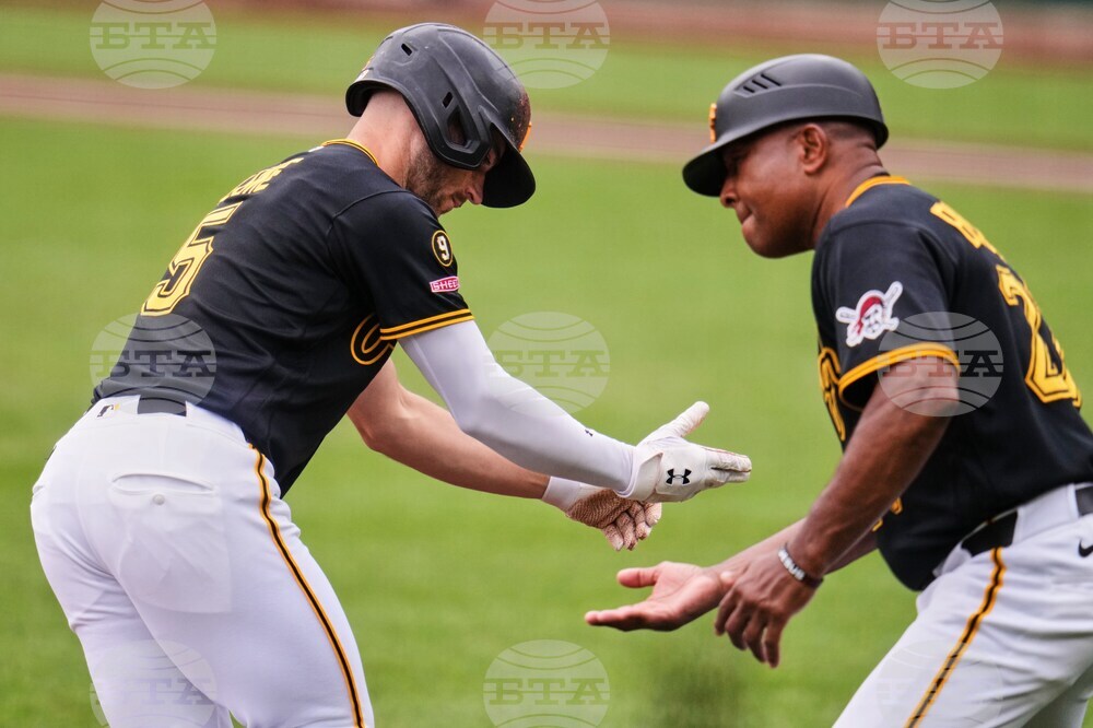 Mariners Pirates Baseball
