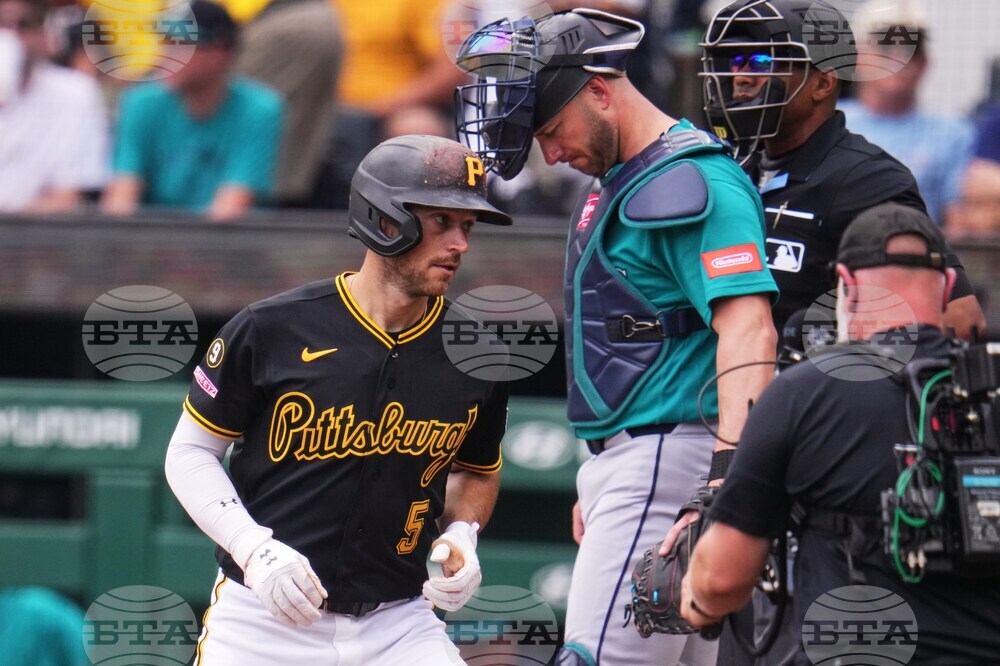 Mariners Pirates Baseball