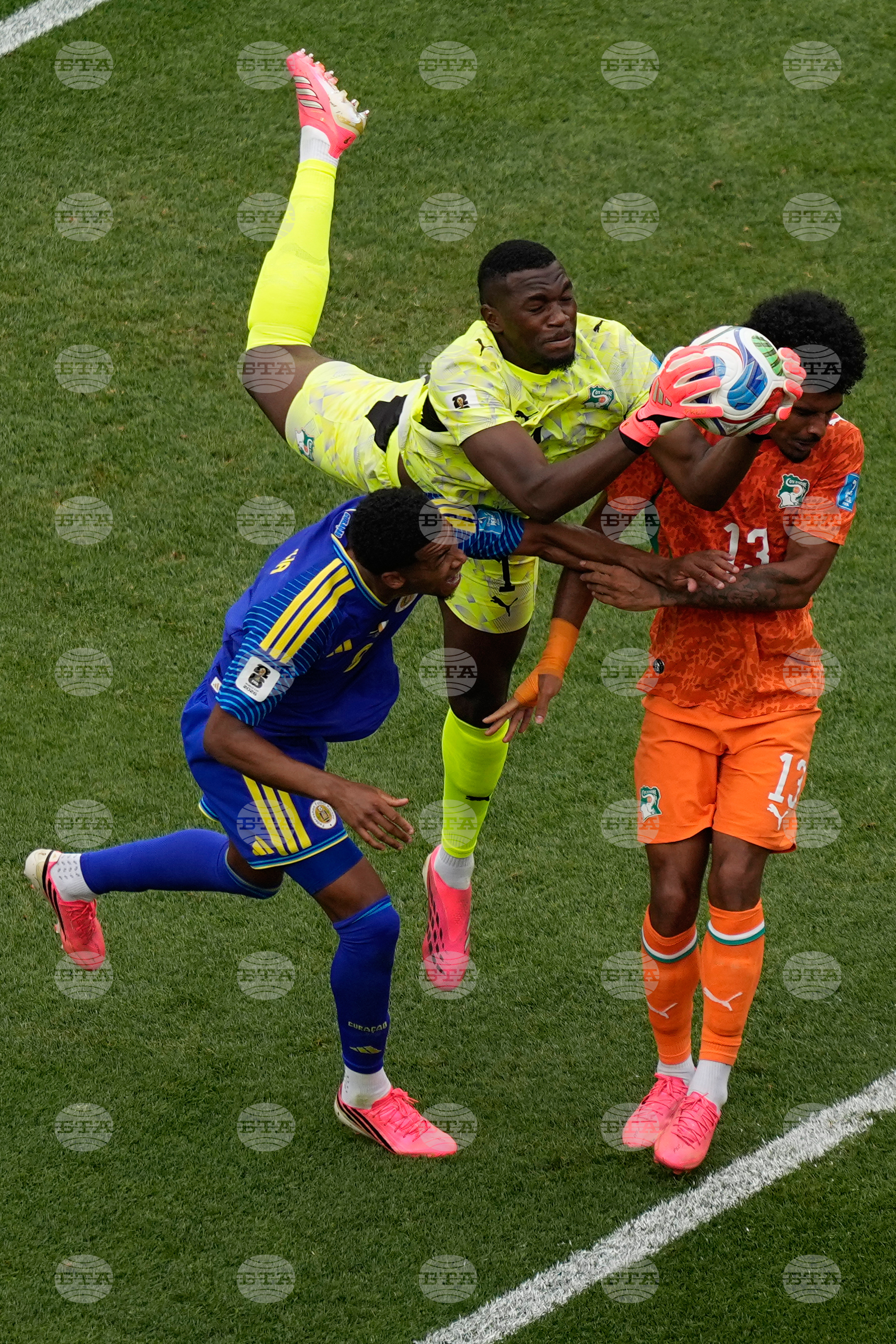 Ivory Coast Curacao WCup Soccer