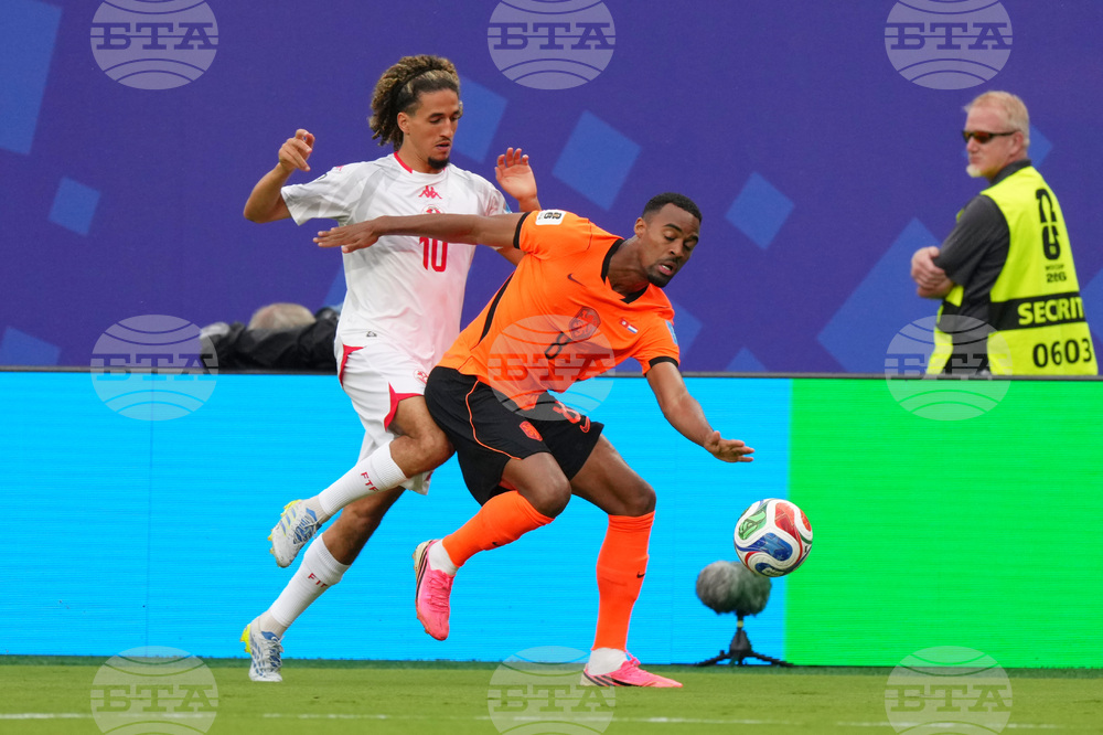 Netherlands Tunisia WCup Soccer