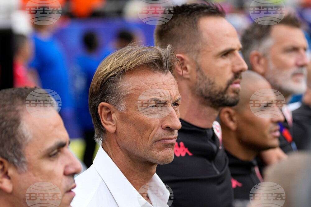 Netherlands Tunisia WCup Soccer