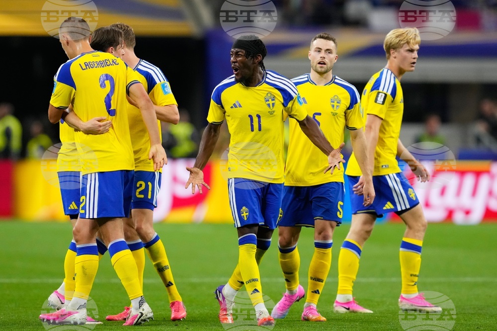Sweden Japan WCup Soccer