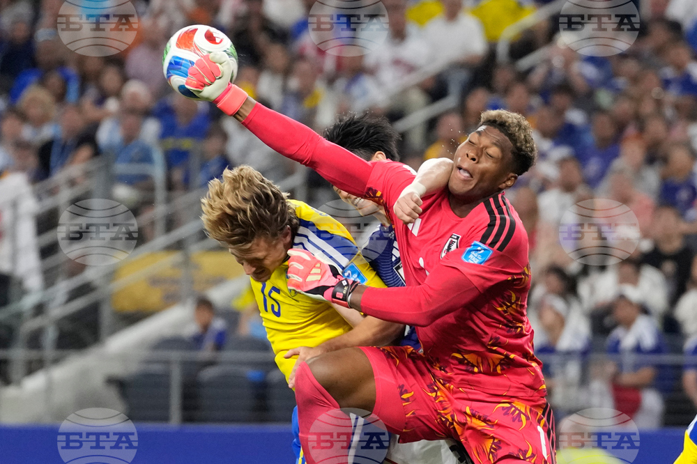 APTOPIX Sweden Japan WCup Soccer
