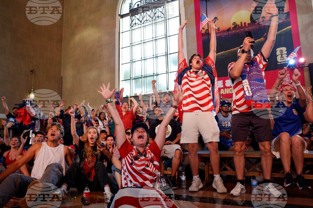 Los Angeles WCup Soccer Reaction