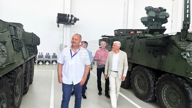 Кабинетът прие промени в договора за придобиване на боеприпаси за бойните машини „Страйкър“, като намалява стойността му с над 12,6 млн. долара