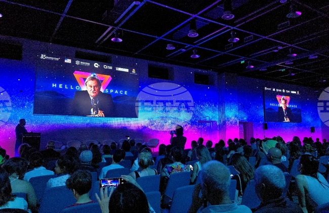 HELLO, SPACE | Bulgaria Calling Festival Showcases AI-Generated Avatar of Former BTA Director General Maxim Minchev