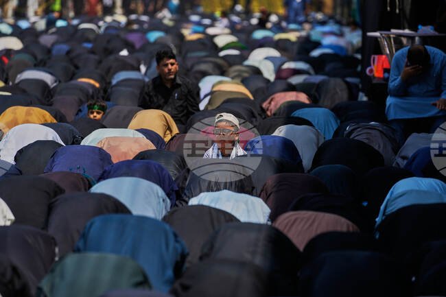 APTOPIX Pakistan Ashoura