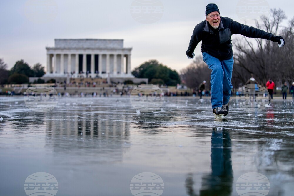 Trump Reflecting Pool Police