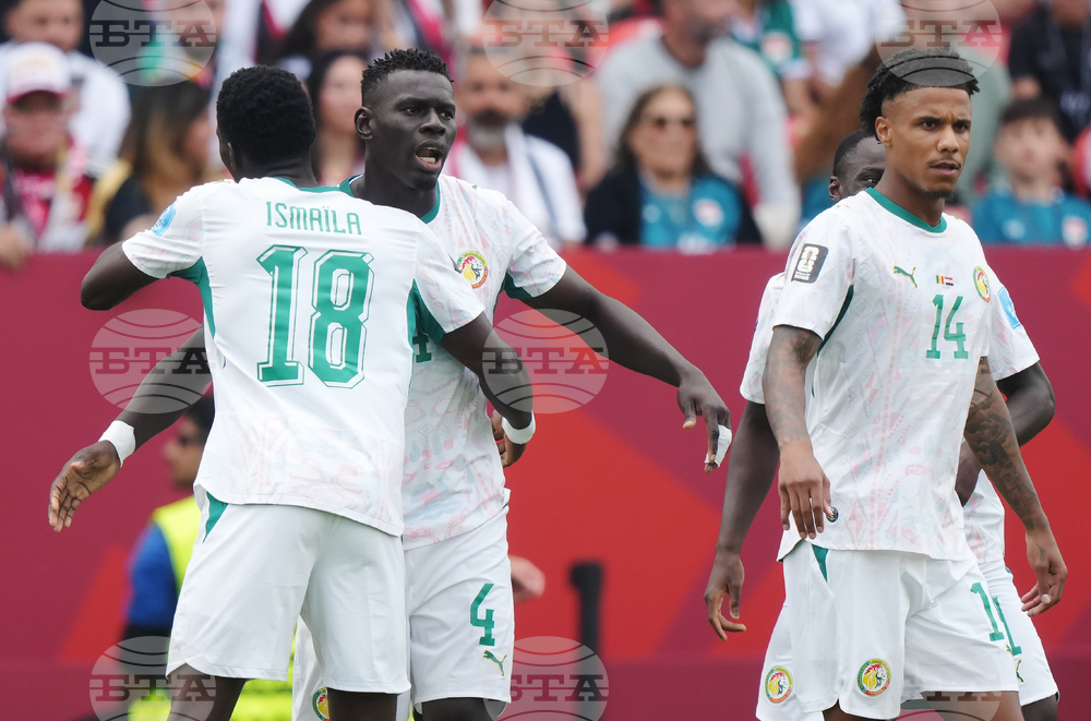 CORRECTION Senegal Iraq WCup Soccer