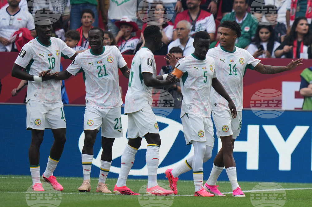 Iraq Senegal WCup Soccer