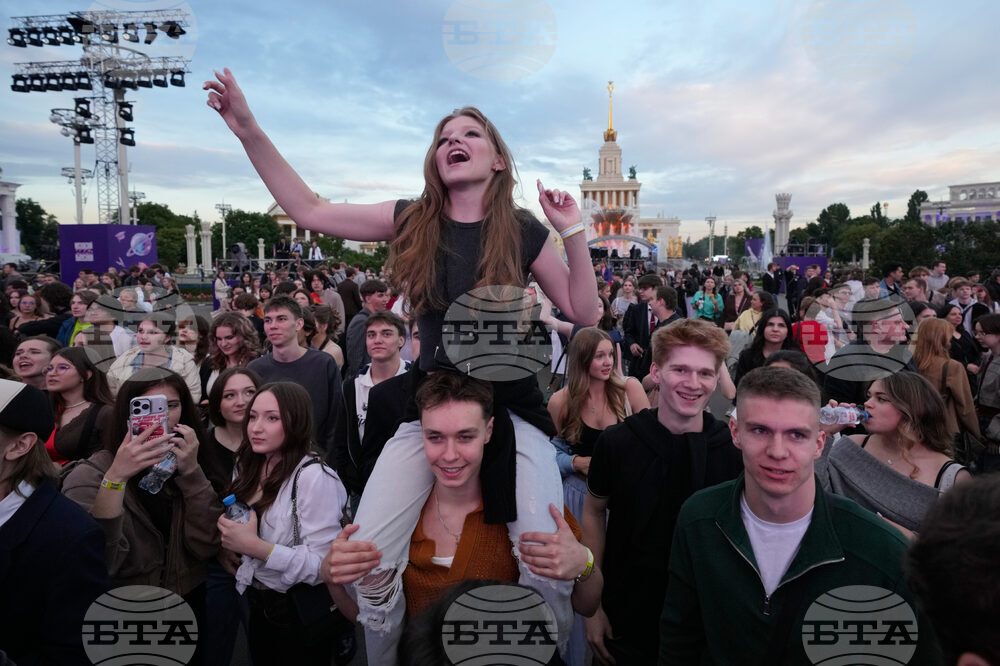 Russia School Graduation