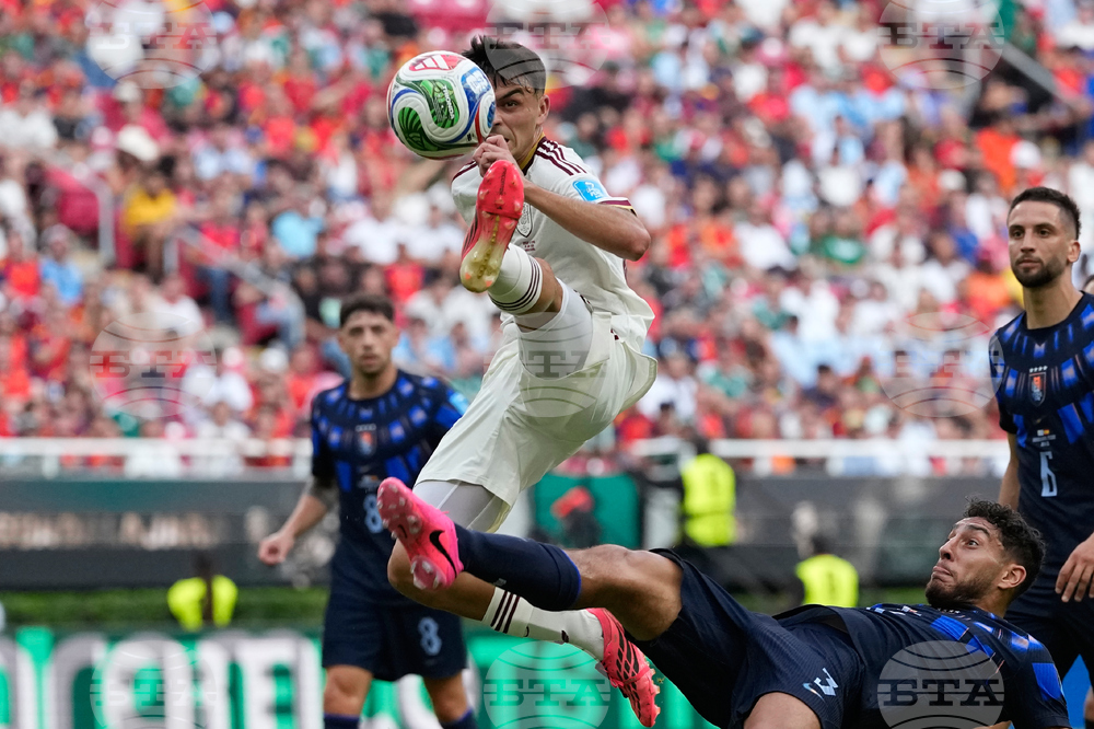Spain Uruguay WCup Soccer