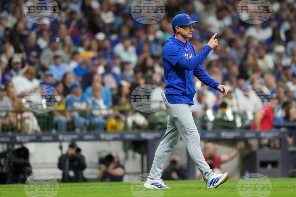 Cubs Brewers Baseball