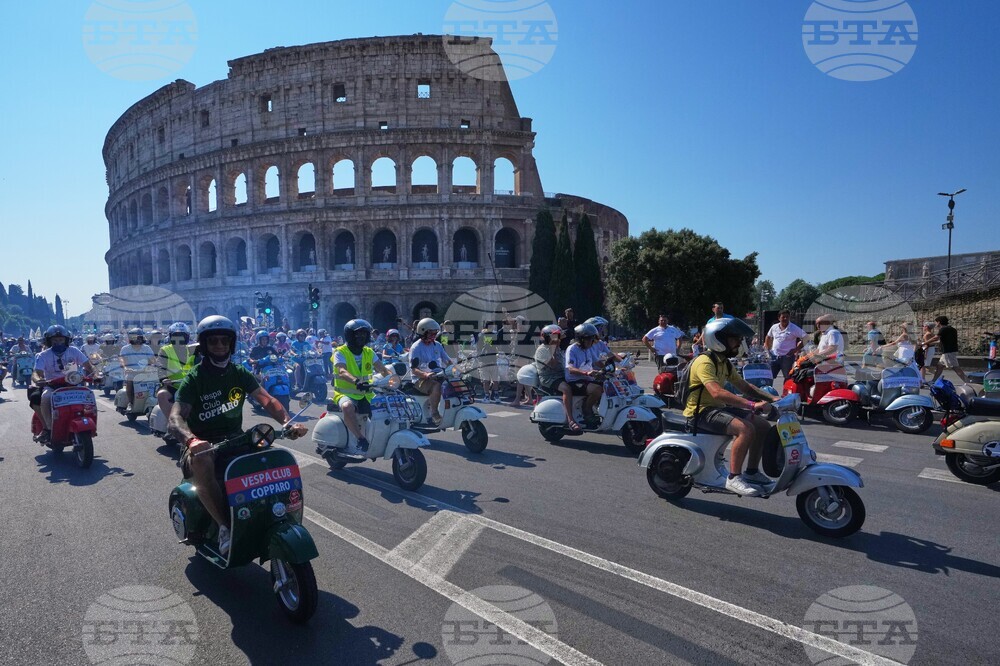 Italy Vespa 80th Anniversary