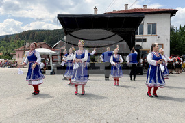 Село Доспей - фолклорен фестивал - празник на билката