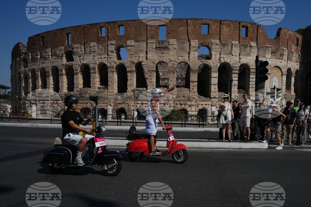 Italy Vespa 80th Anniversary