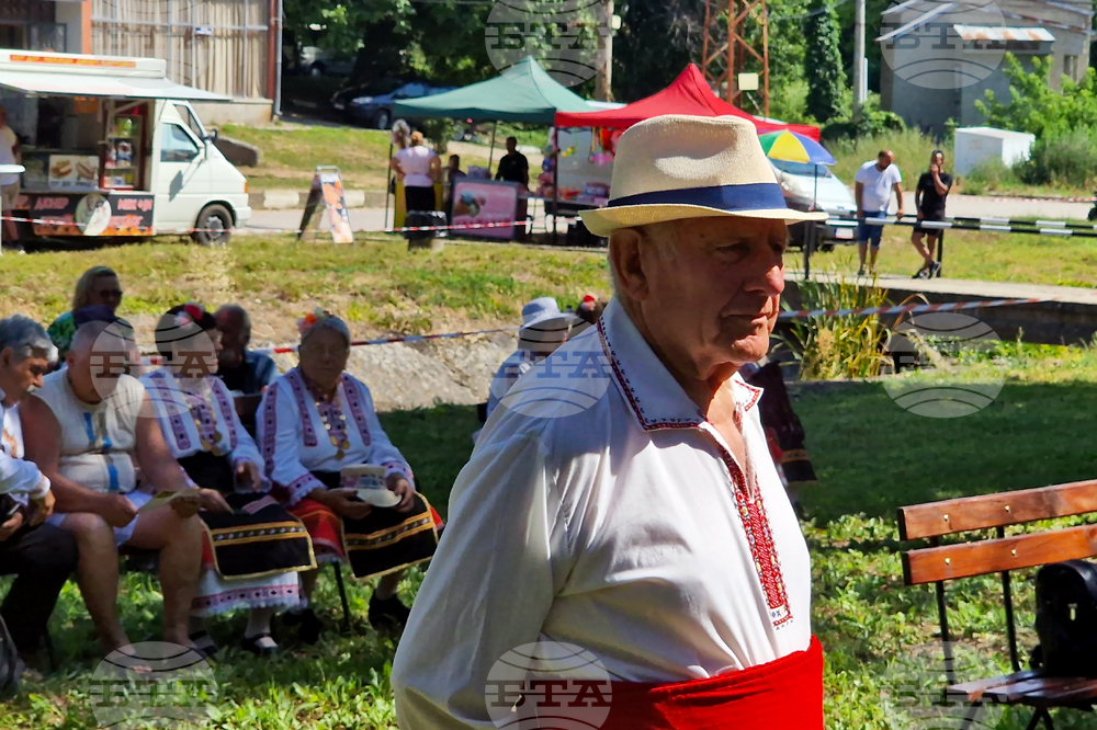 Село Юпер - фолклорен събор - „Вълшебна плетеница - живи човешки съкровища“