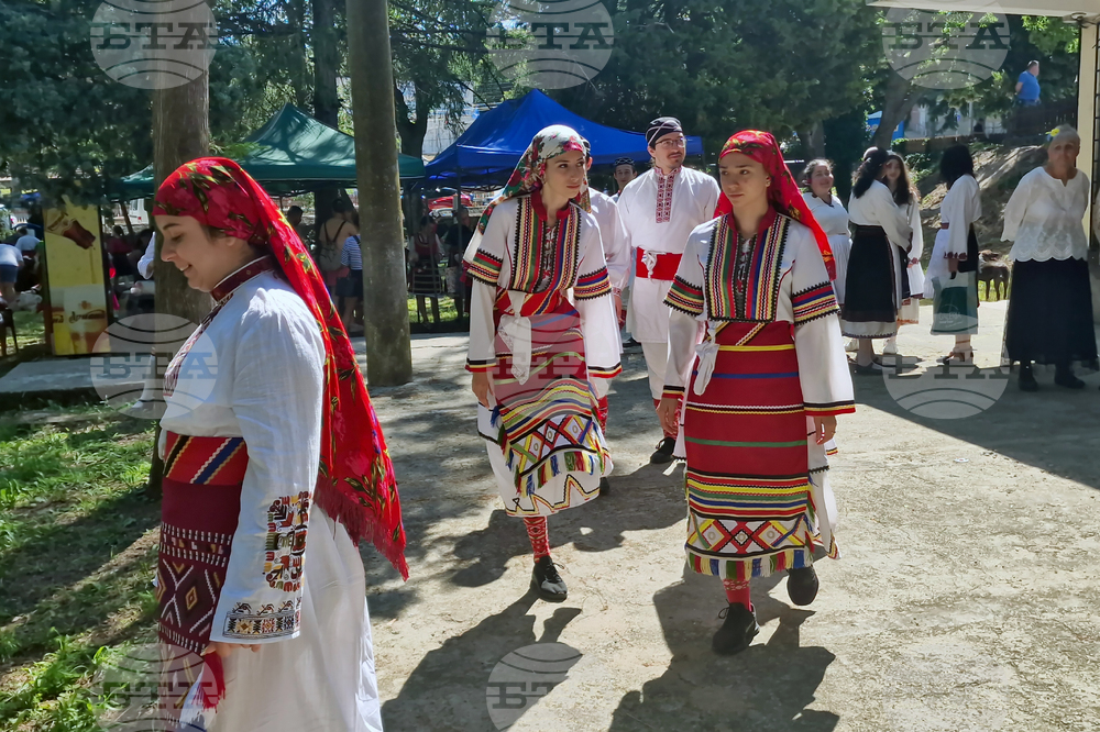 Село Юпер - фолклорен събор - „Вълшебна плетеница - живи човешки съкровища“