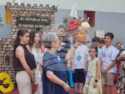 Франция - Париж - международен конкурс по четене на български език „Аз Буки Веди“ - домакин през 2028