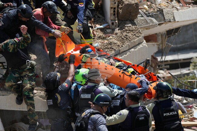APTOPIX Venezuela Earthquake