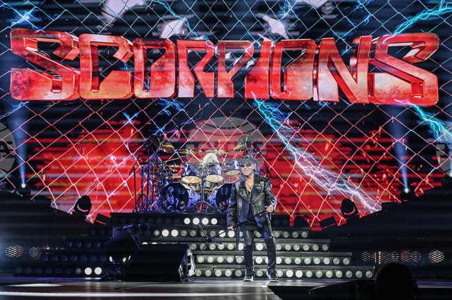 Scorpions в София с послание на български: Съединението прави силата
