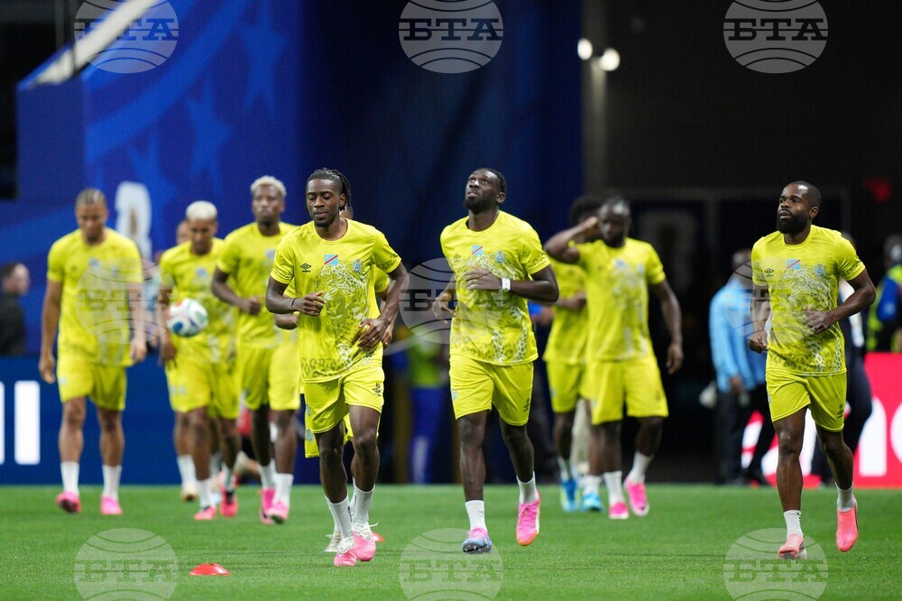 Uzbekistan DR Congo WCup Soccer