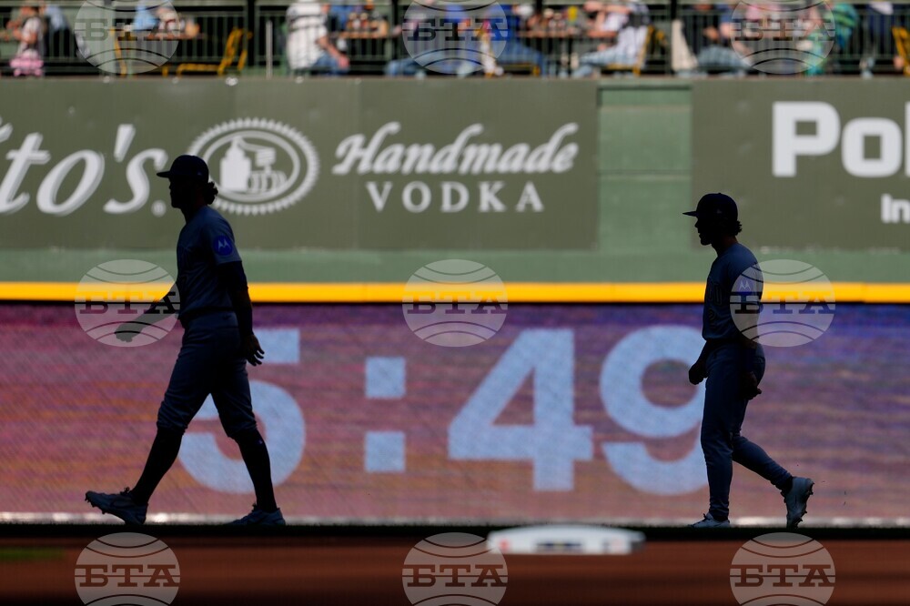 Cubs Brewers Baseball