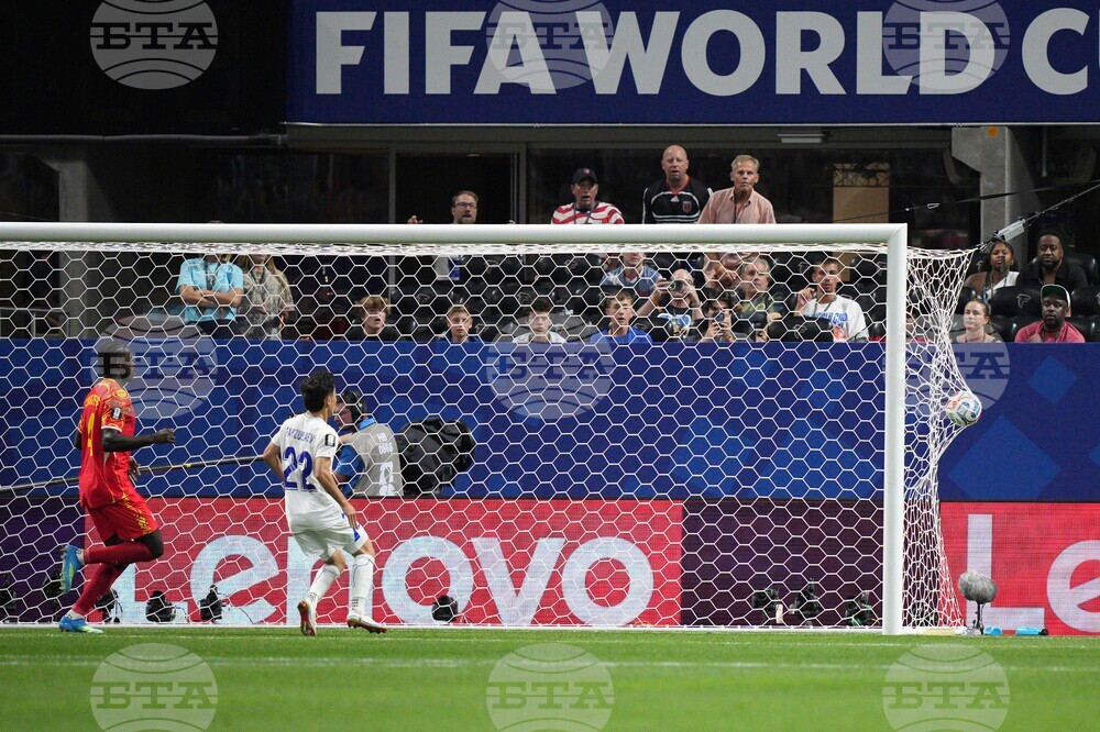Uzbekistan DR Congo WCup Soccer