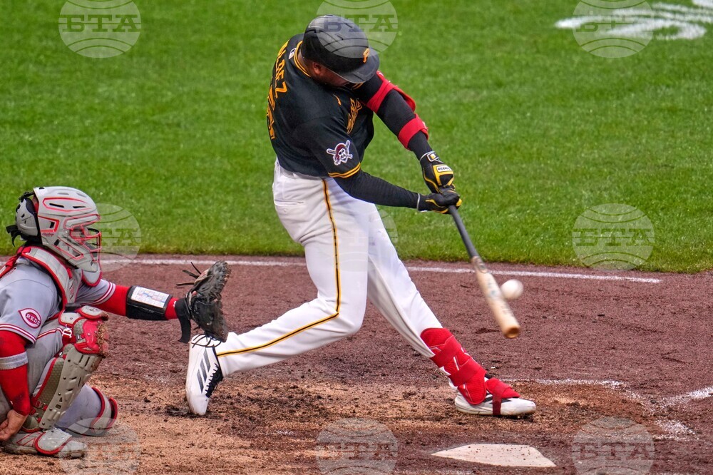 Reds Pirates Baseball