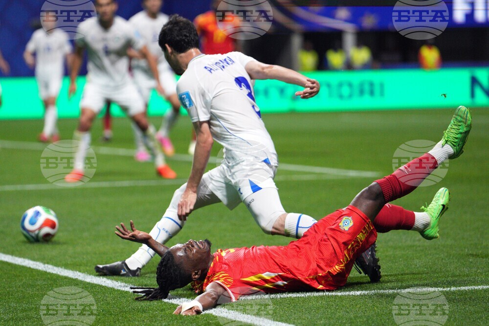 Uzbekistan DR Congo WCup Soccer