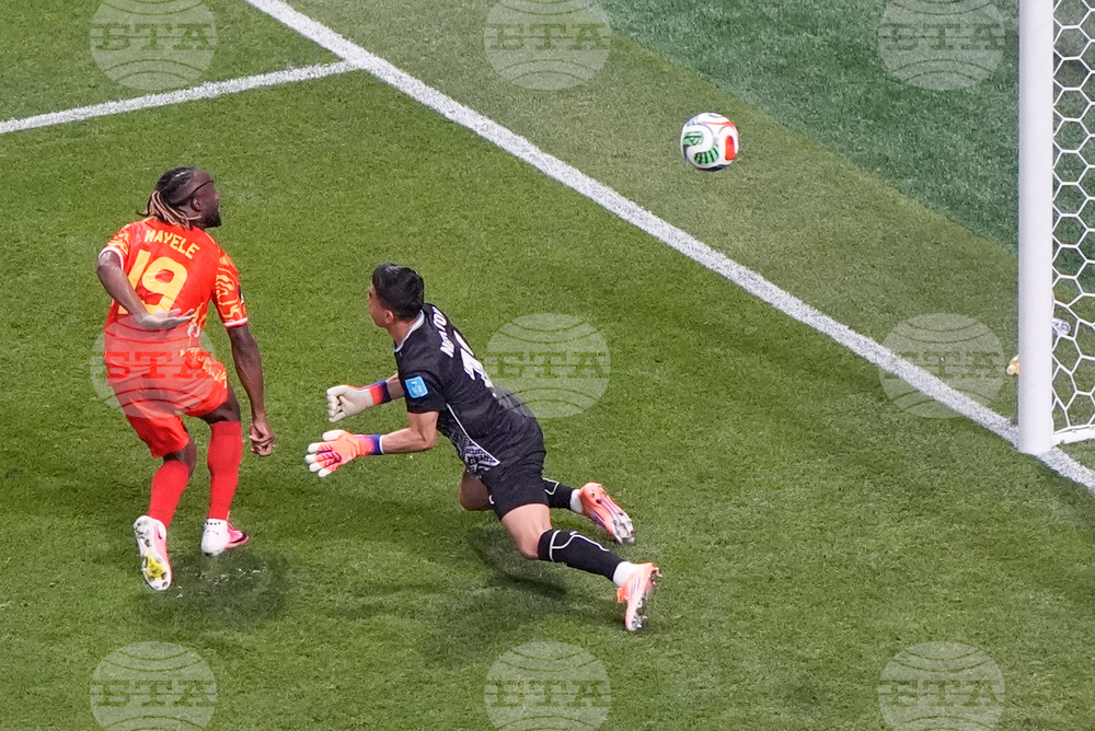 Uzbekistan DR Congo WCup Soccer