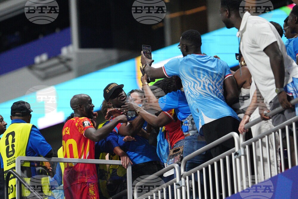 Uzbekistan DR Congo WCup Soccer