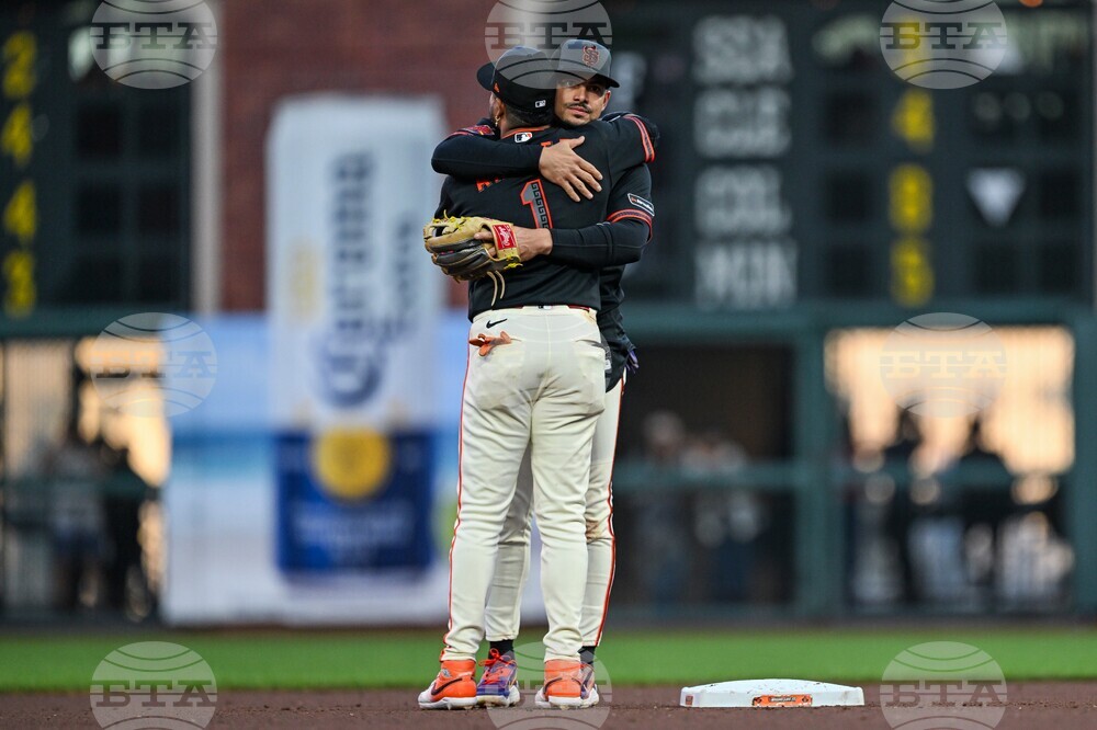 Braves Giants Baseball