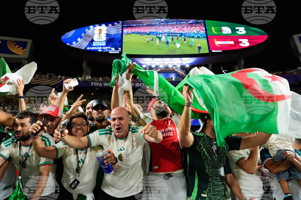 Austria Algeria WCup Soccer