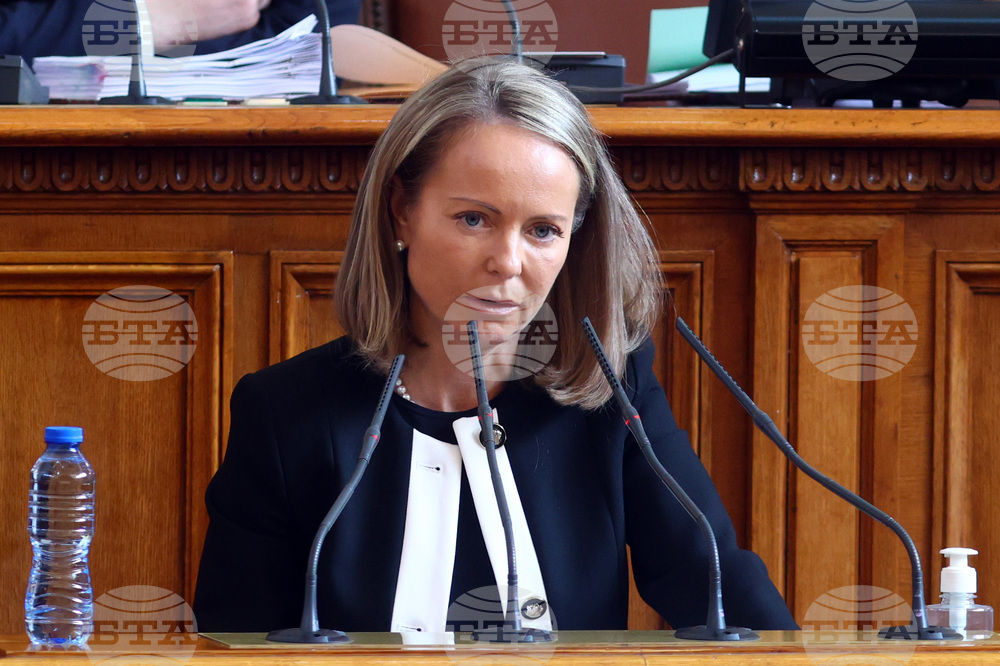 НС - заседание - Дани Каназирева