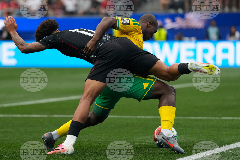 APTOPIX Canada South Africa WCup Soccer