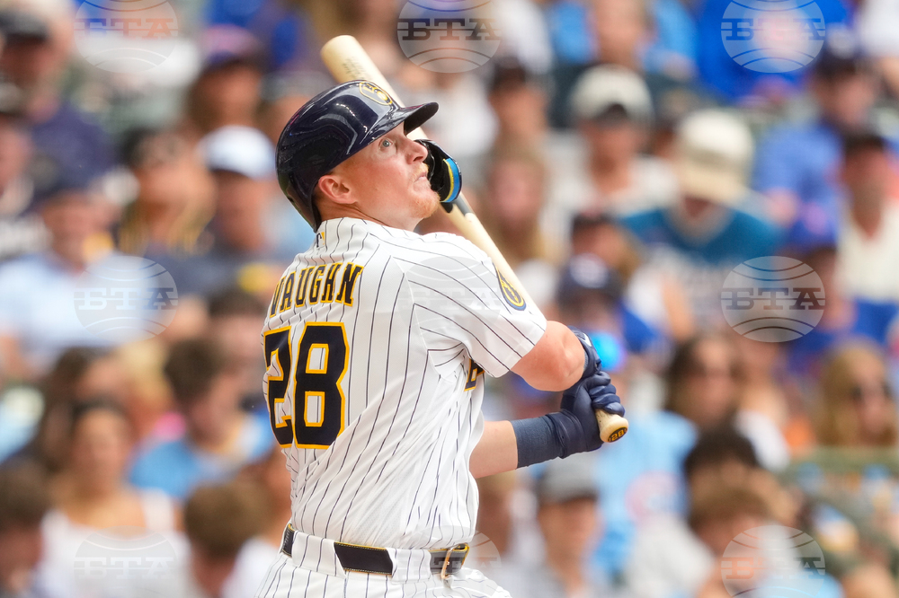 Cubs Brewers Baseball