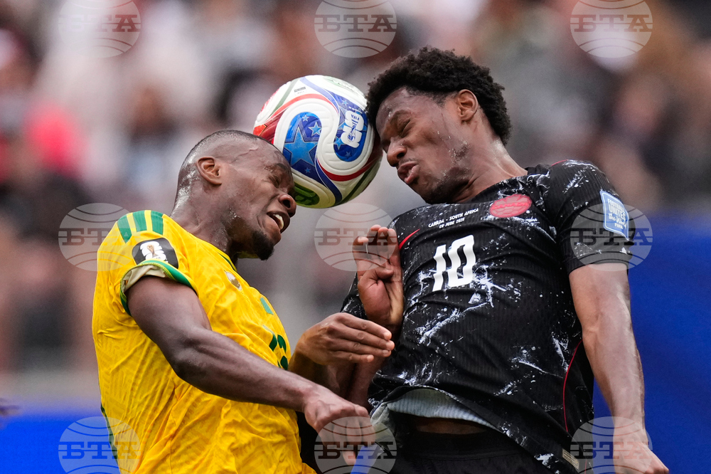 APTOPIX Canada South Africa WCup Soccer