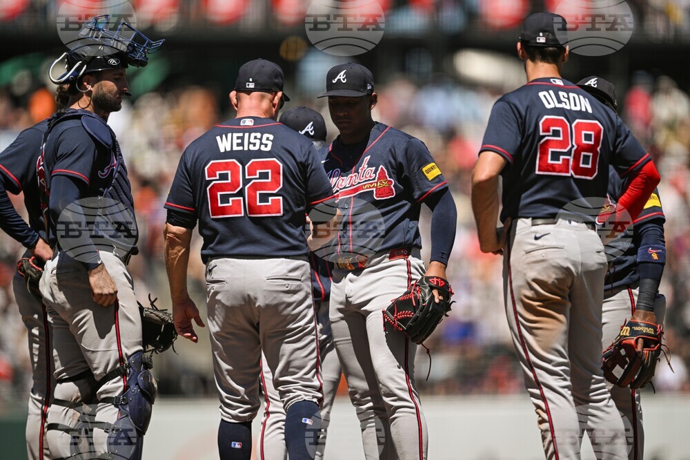Braves Giants Baseball